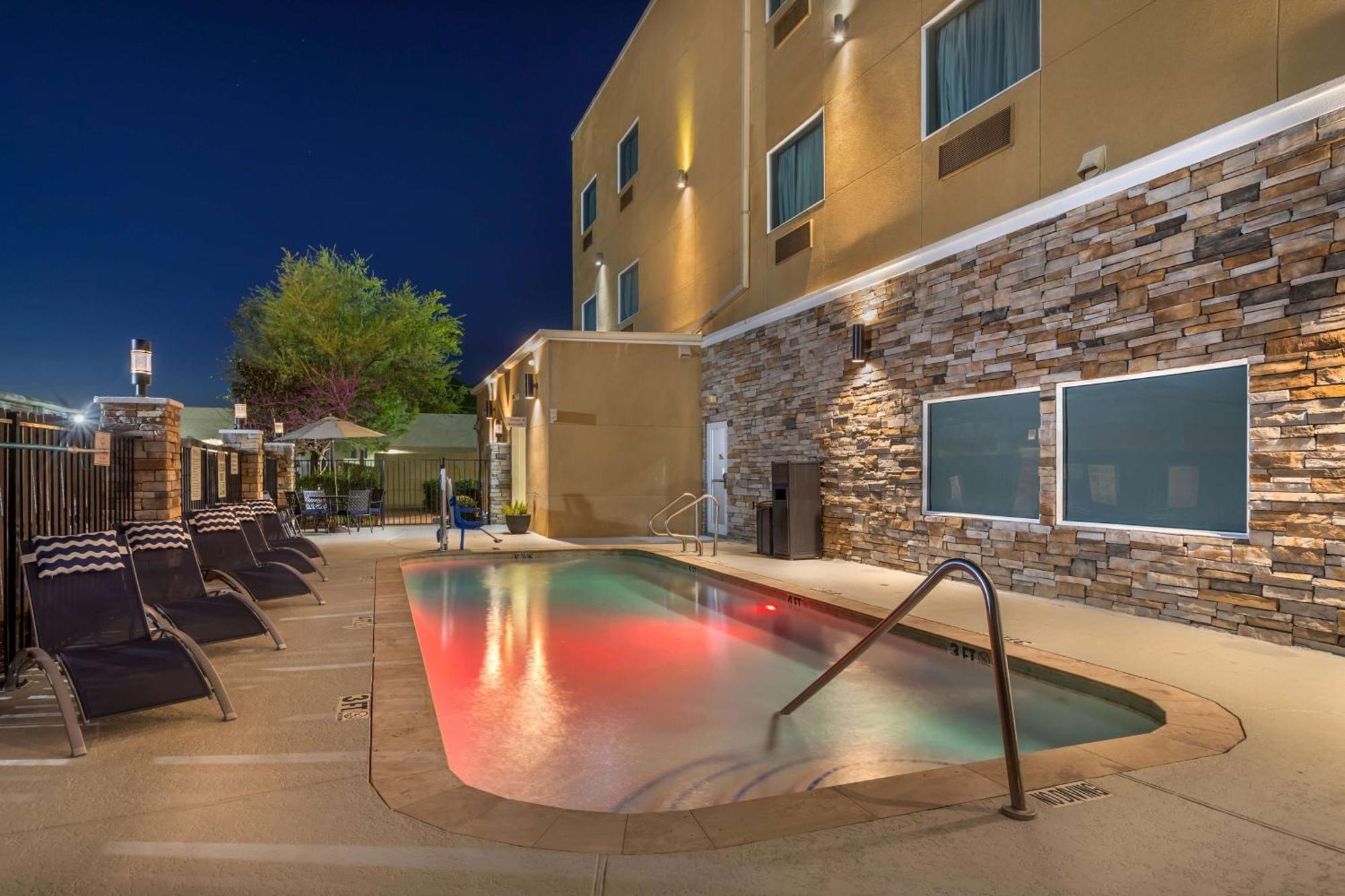 Best Western Plus Lake Jackson Inn & Suites Luaran gambar
