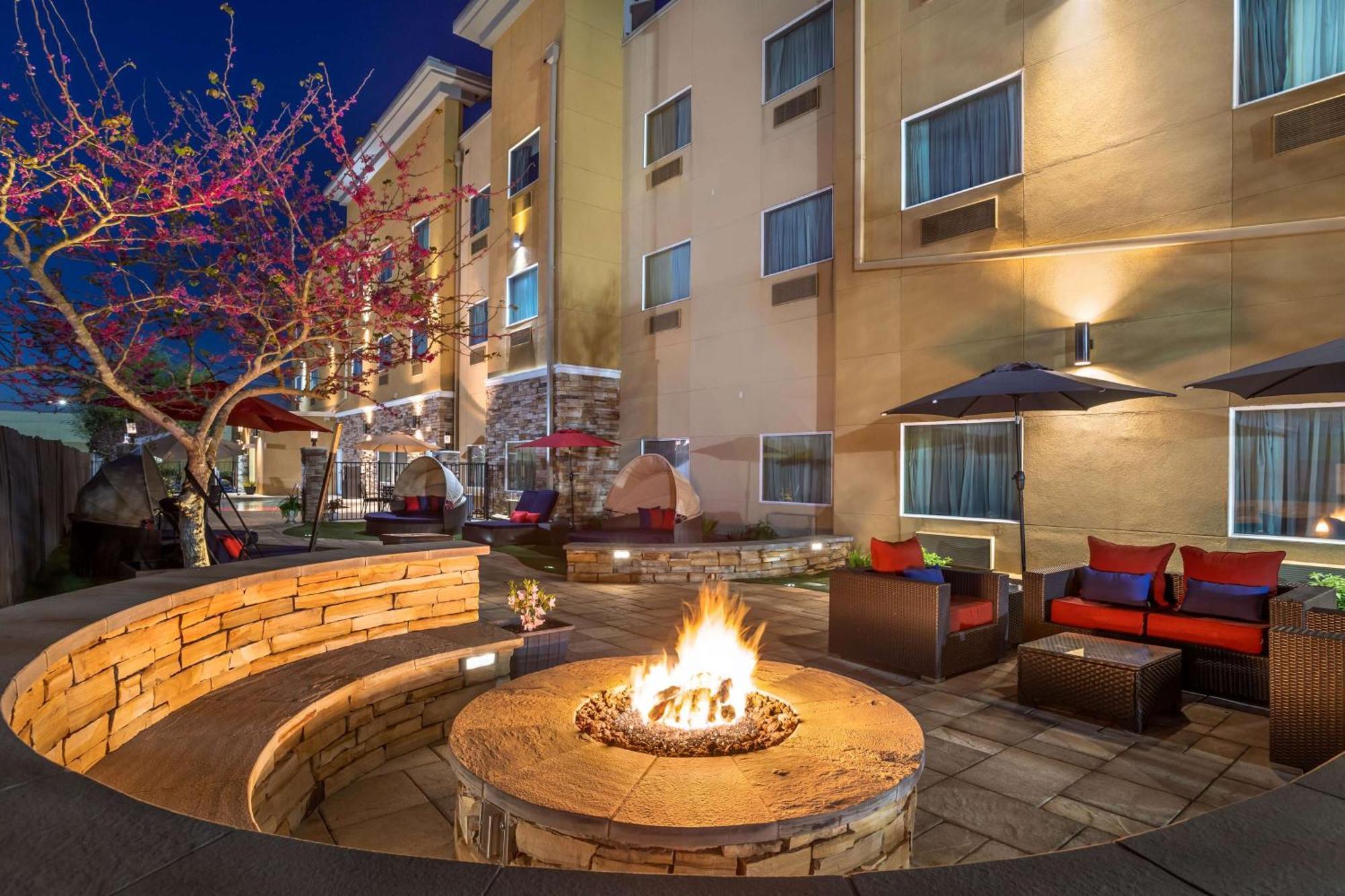 Best Western Plus Lake Jackson Inn & Suites Luaran gambar